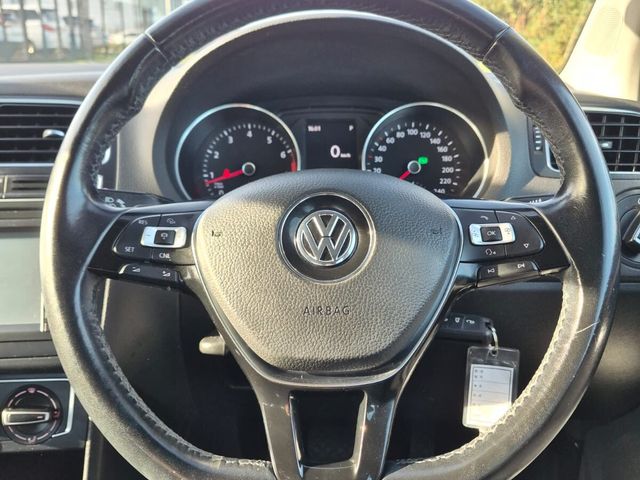 2015 Volkswagen Polo