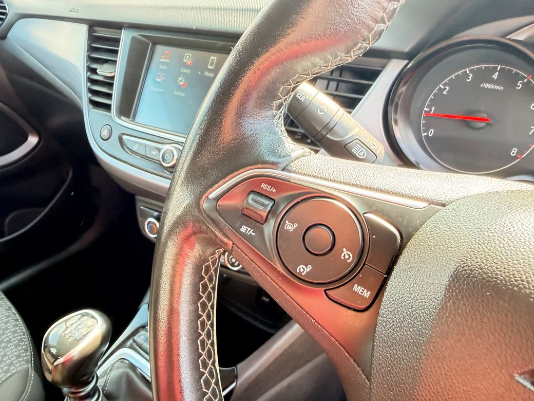 2022 Opel Crossland