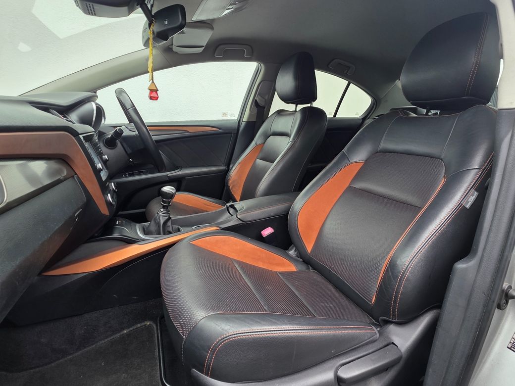 2016 Toyota Avensis