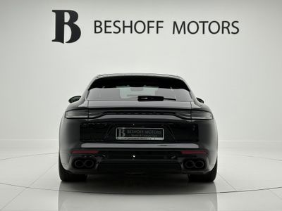 2023 Porsche Panamera
