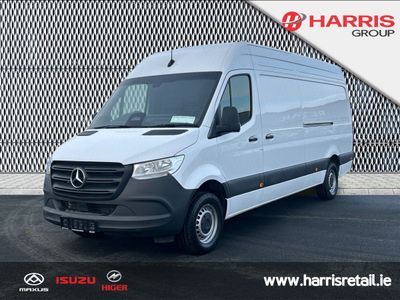 2025 White Mercedes-Benz Sprinter