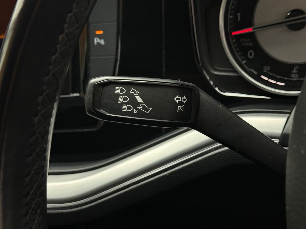 2019 Volkswagen Touareg