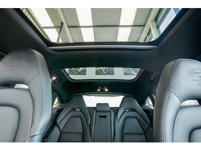 2023 Porsche Panamera