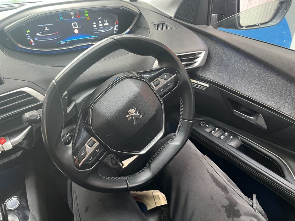 2018 Peugeot 5008