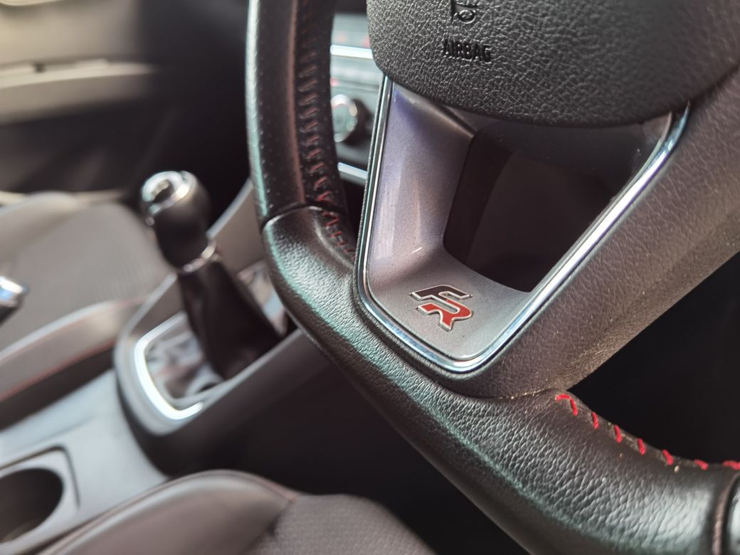 2015 SEAT Leon