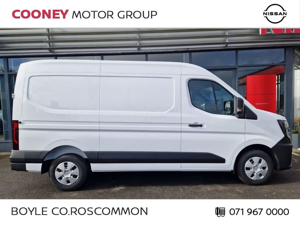 2025 Nissan Interstar