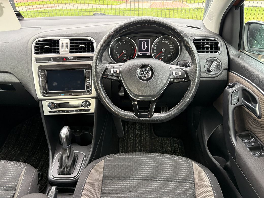 2017 Volkswagen Polo