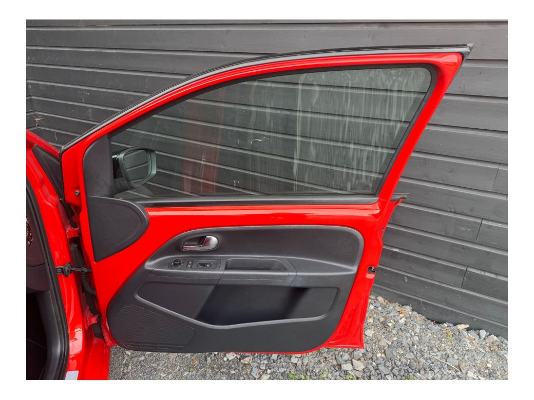 2014 Volkswagen up!