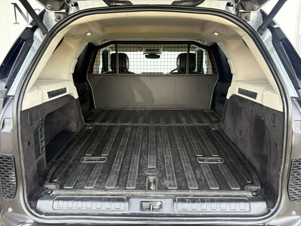 2024 Land Rover Discovery