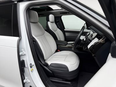 2024 Land Rover Range Rover Sport