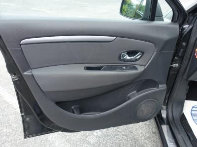 2016 Renault Grand Scenic