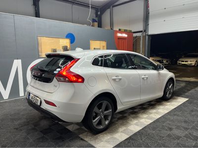 2014 Volvo V40