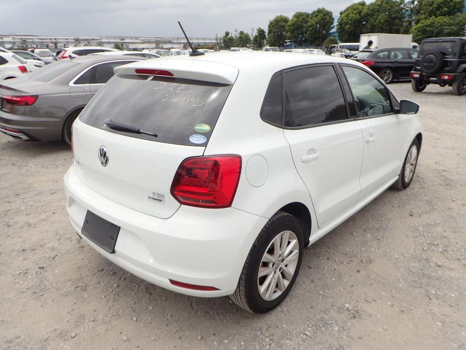 2017 Volkswagen Polo