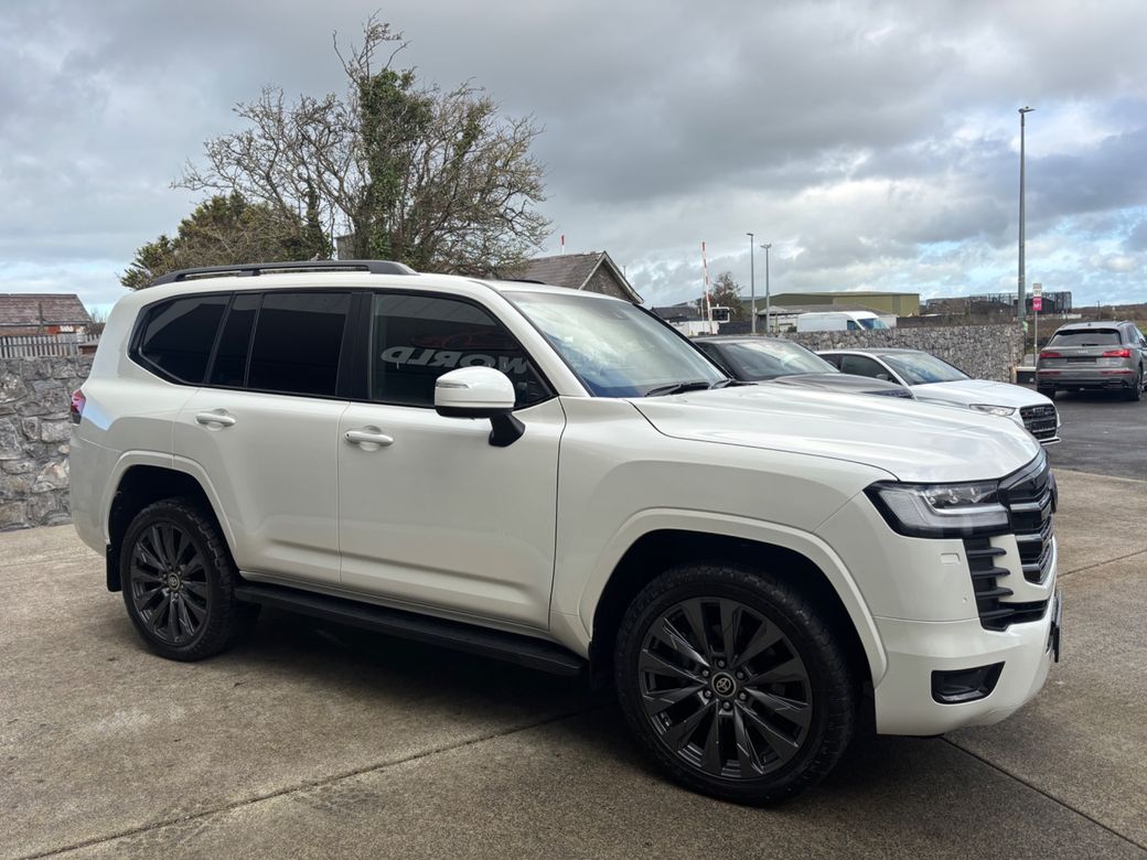 2024 Toyota Landcruiser