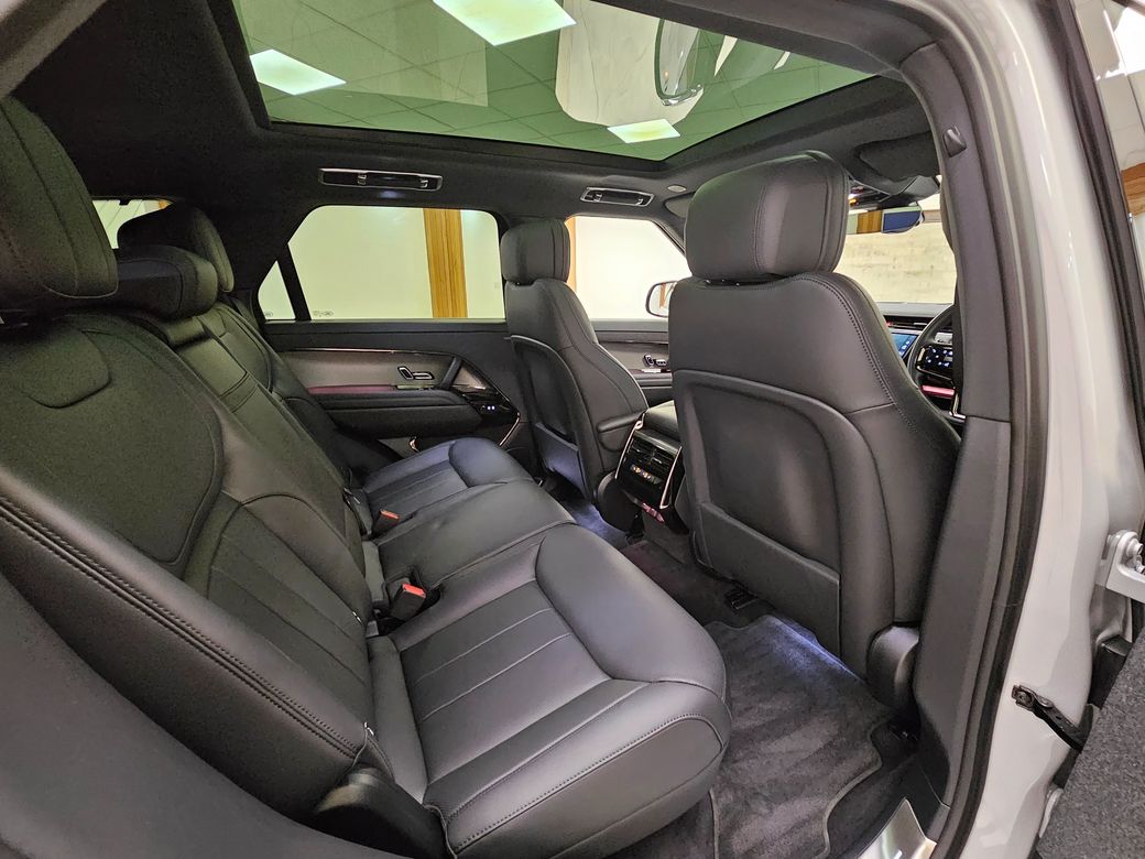 2026 Land Rover Range Rover Sport