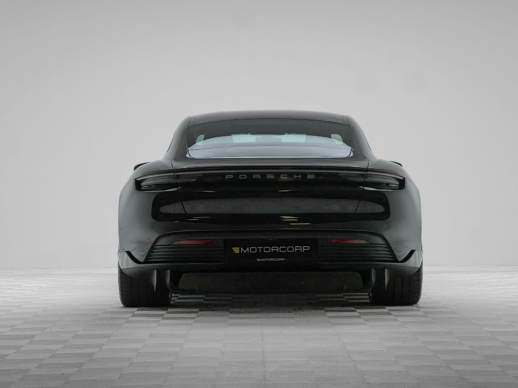 2023 Porsche Taycan