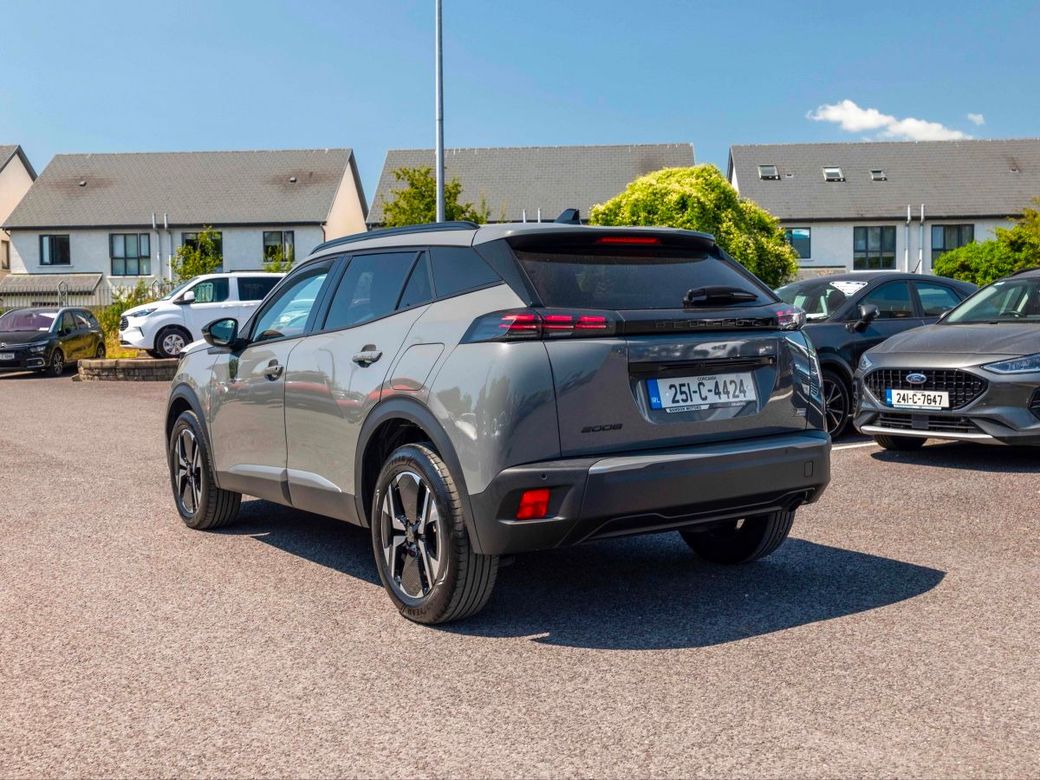 2025 Peugeot 2008
