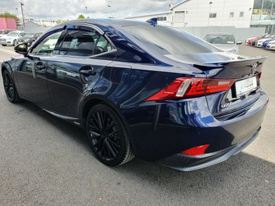 2014 Lexus IS 300h