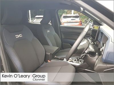 2025 Dacia Duster