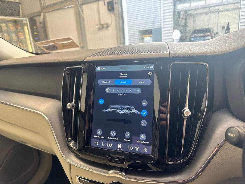 2022 Volvo XC60