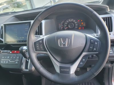 2015 Honda Stepwagon