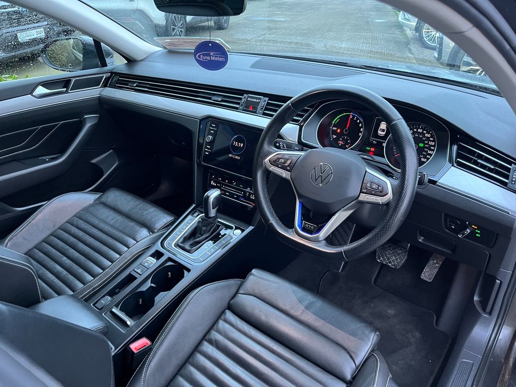 2022 Volkswagen Passat