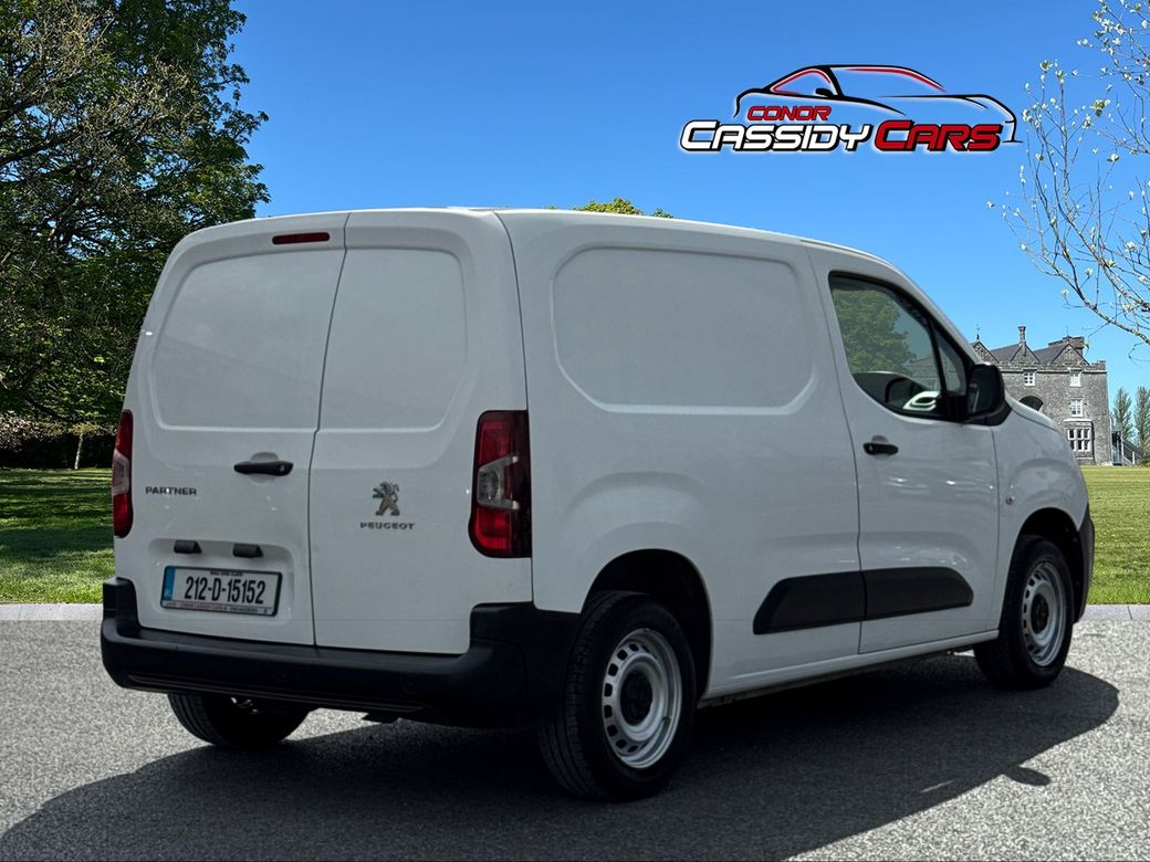 2021 Peugeot Partner