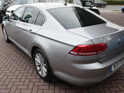 2019 Volkswagen Passat