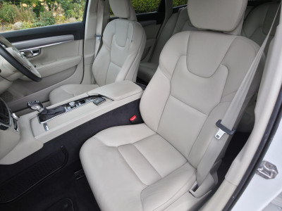 2020 Volvo V90