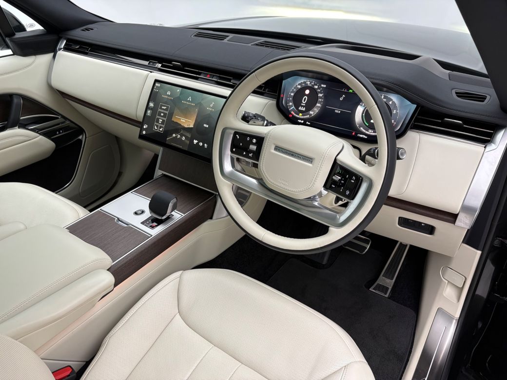 2025 Land Rover Range Rover
