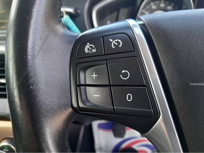 2015 Volvo V40