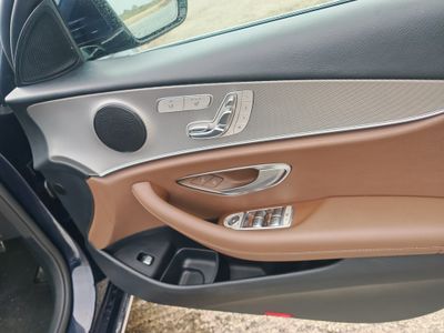 2019 Mercedes-Benz E 220