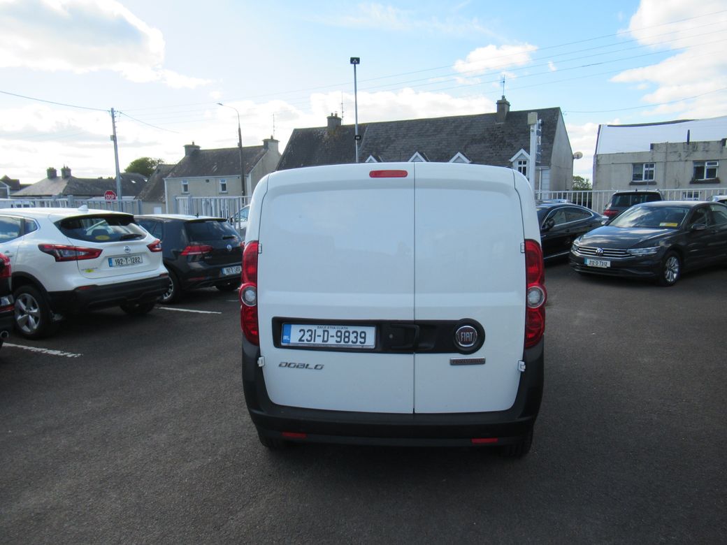 2023 Fiat Doblo