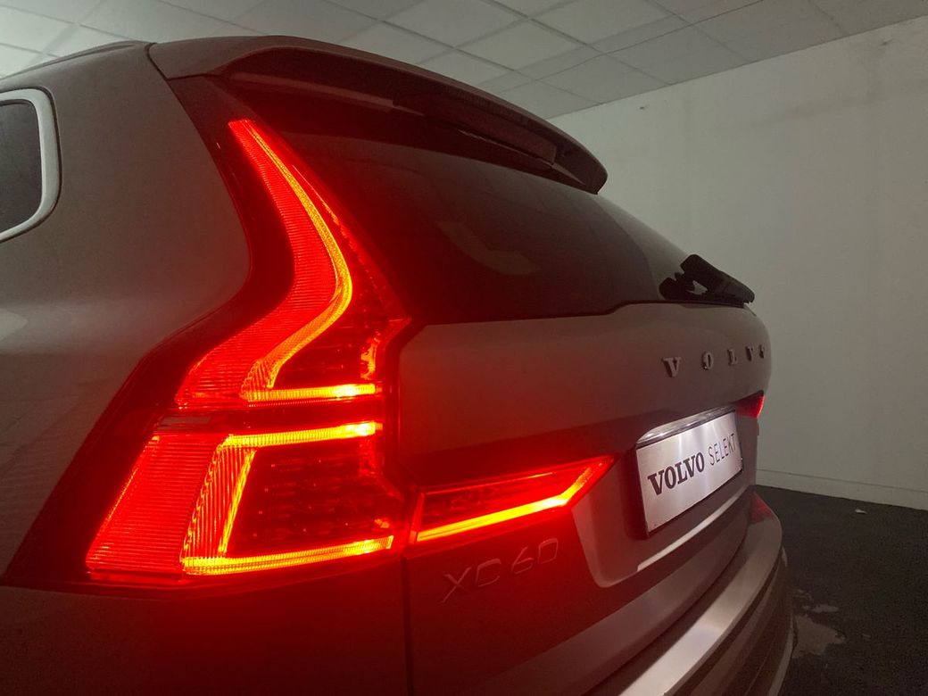 2023 Volvo XC60