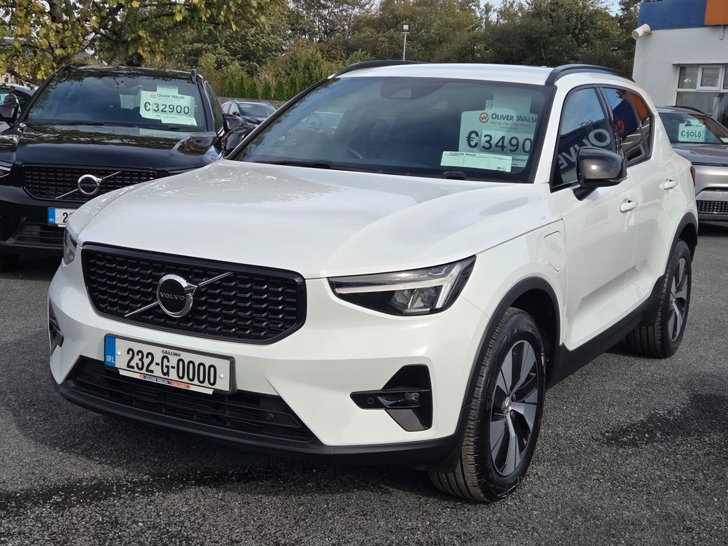 2023 Volvo XC40