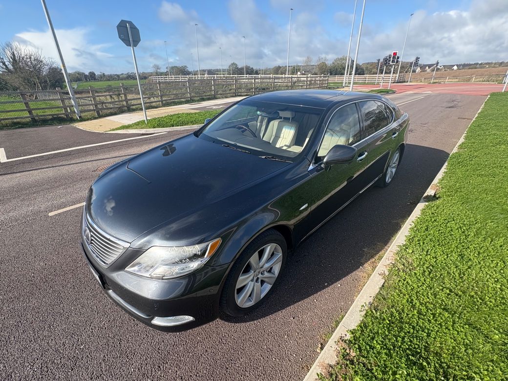 2008 Lexus LS 600 H