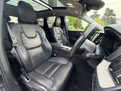 2022 Volvo XC60