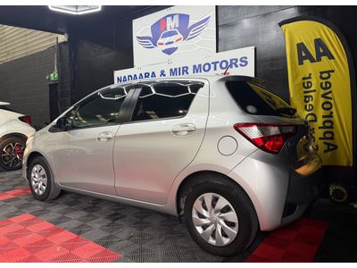 2017 Toyota Vitz
