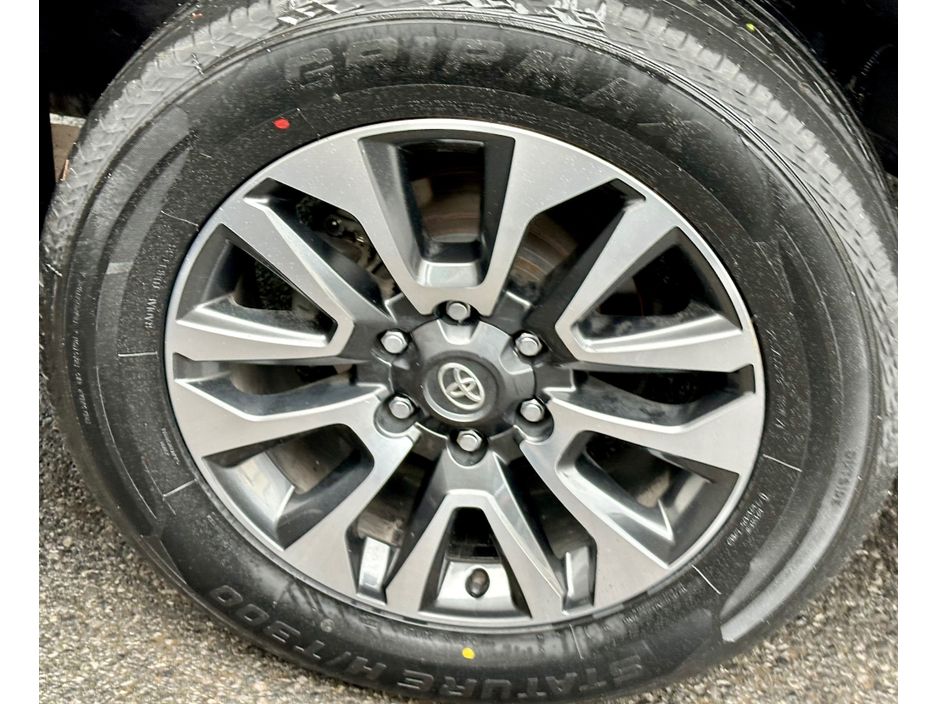 2023 Toyota Landcruiser