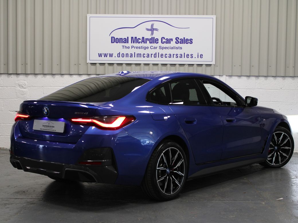 2022 BMW i4