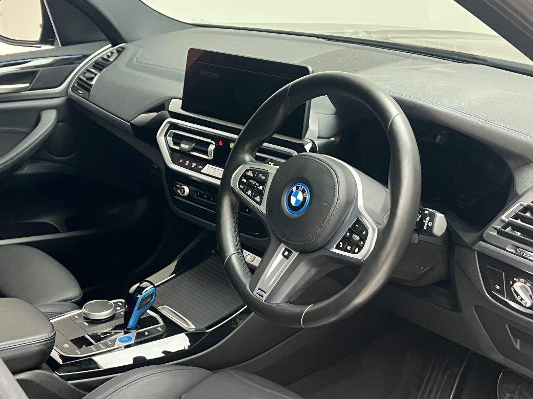 2022 BMW iX3
