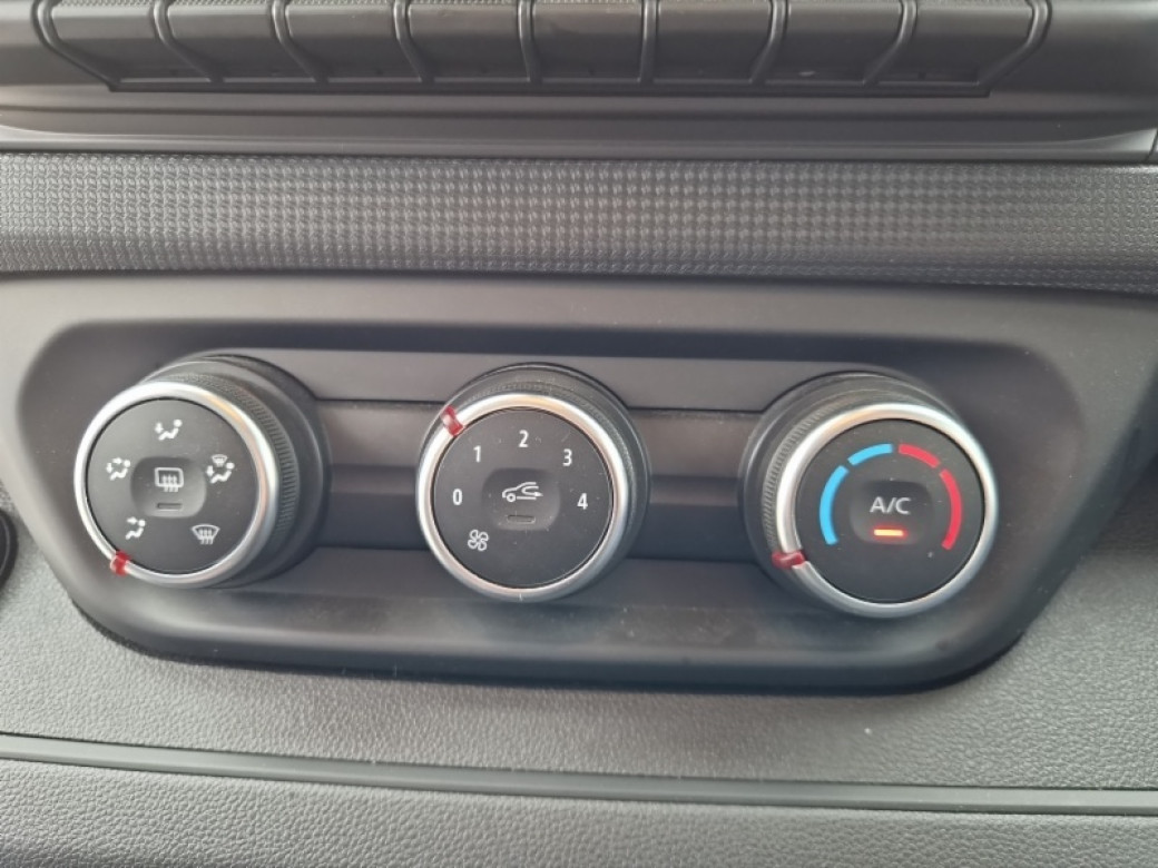 2026 Renault Trafic