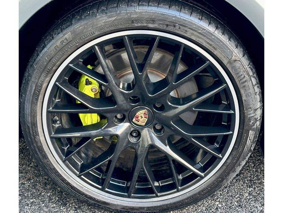 2022 Porsche Panamera