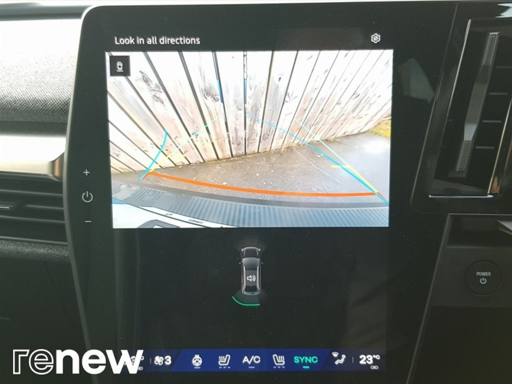 2026 Renault Scenic