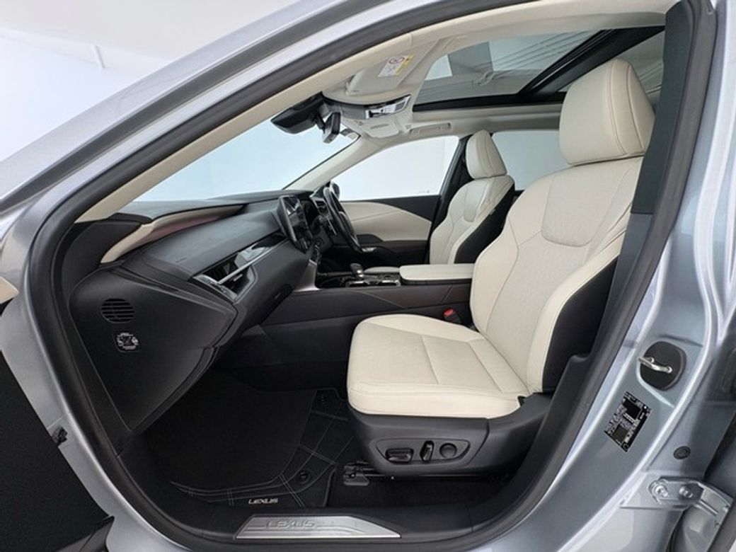 2024 Lexus RX450h+