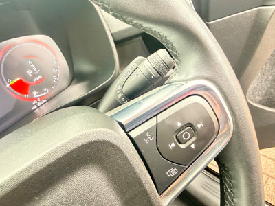 2023 Volvo XC40
