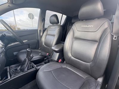 2014 Mitsubishi L200