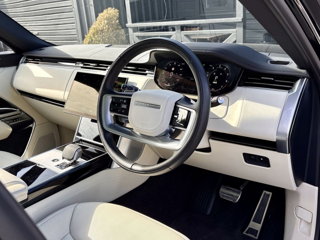 2026 Land Rover Range Rover