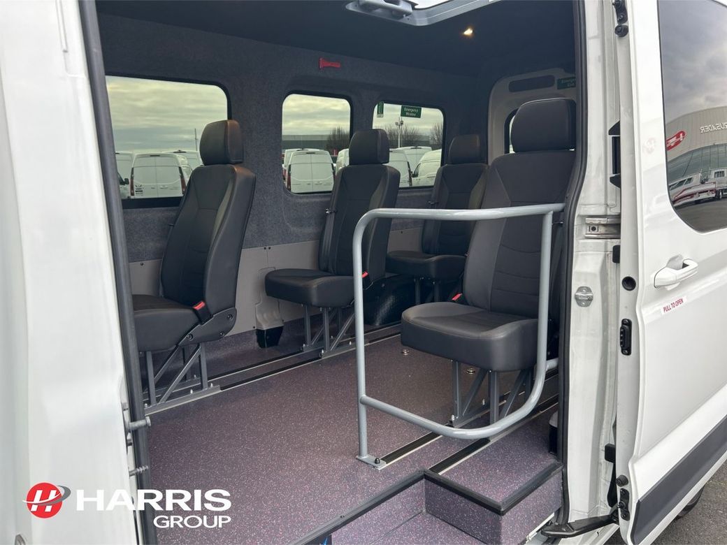 2025 White Maxus eDELIVER 9