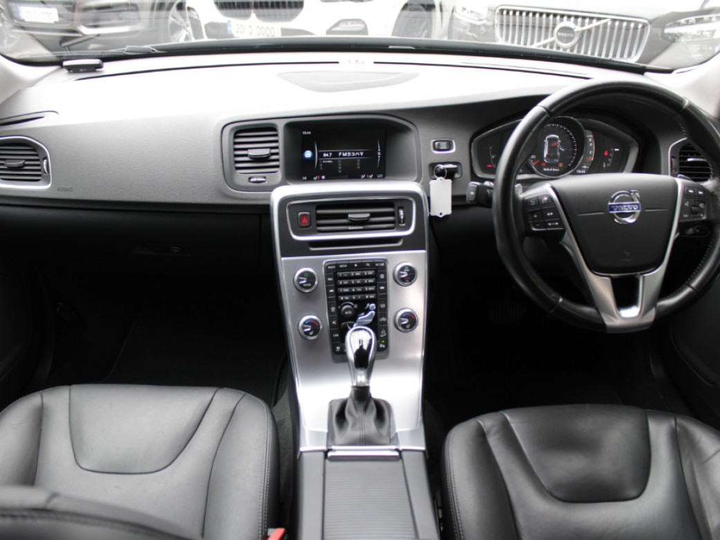 2017 Volvo V60